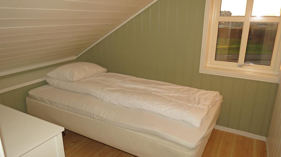 Schlafzimmer 4 mit 120 cm Bett